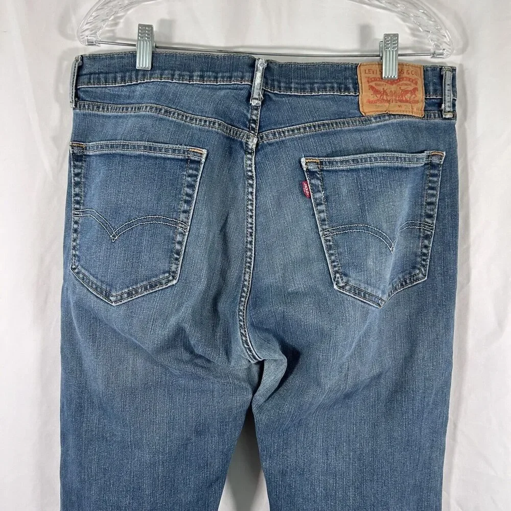Levis 505 Jeans Men's 36x32 Medium Wash Denim Pockets Button Zip Cotton Blend